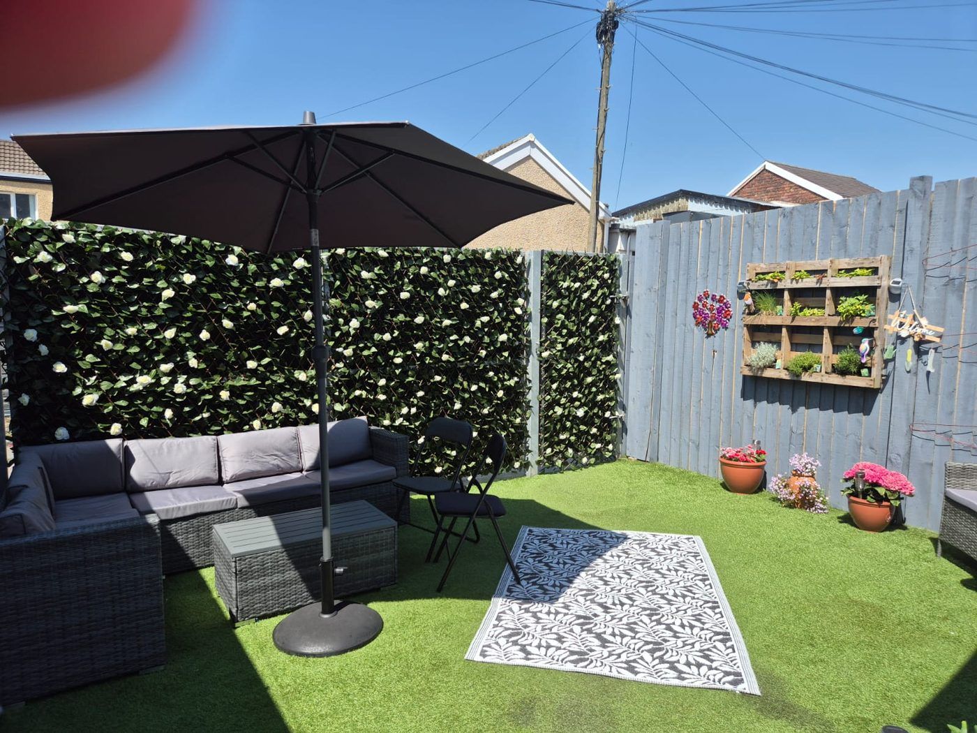 Garden seating area at Sea Breeze